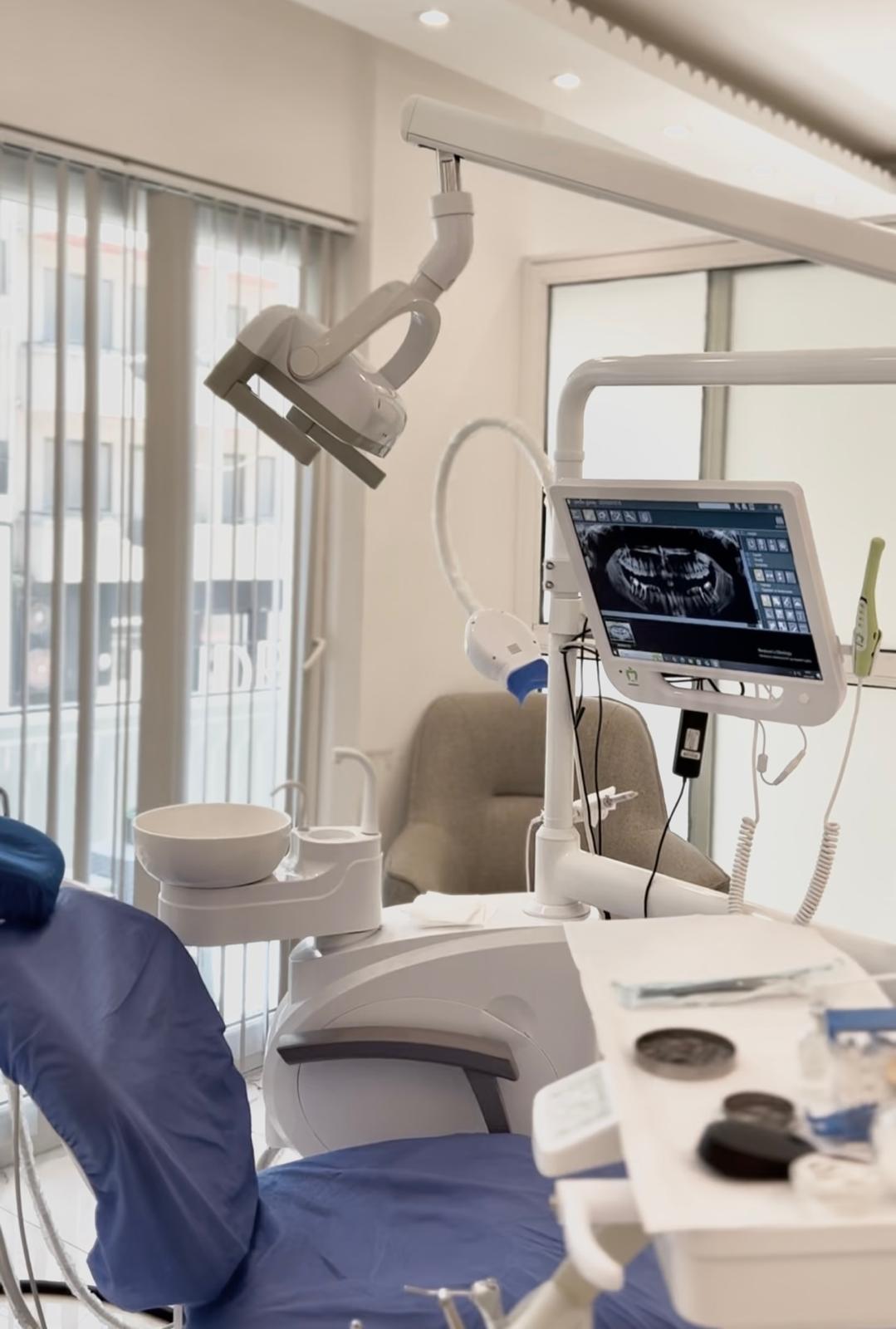 Dt. Cafer Can diş kliniği tedavi odası